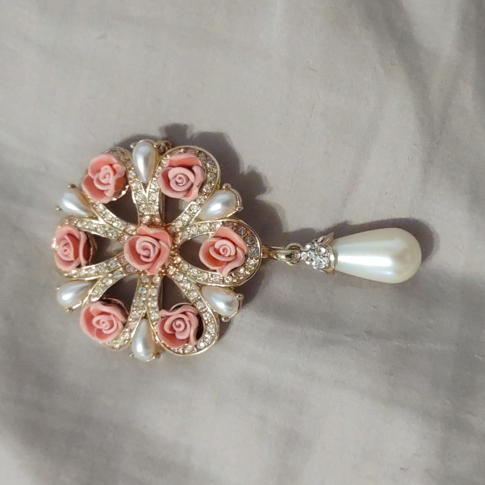 Vintage Avon Pink Roses Brooch